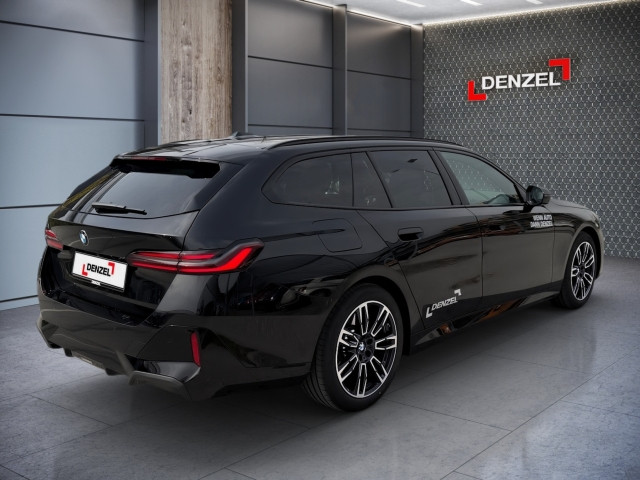 Bild 3: BMW 520d xDrive Touring G61 B47