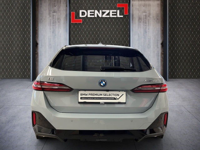 Bild 10: BMW i5 xDrive40 Touring