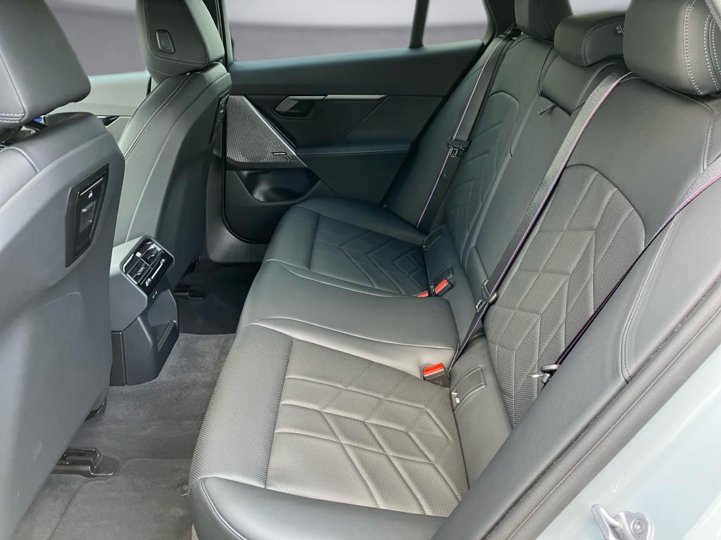 Bild 11: BMW i5 xDrive40 Touring