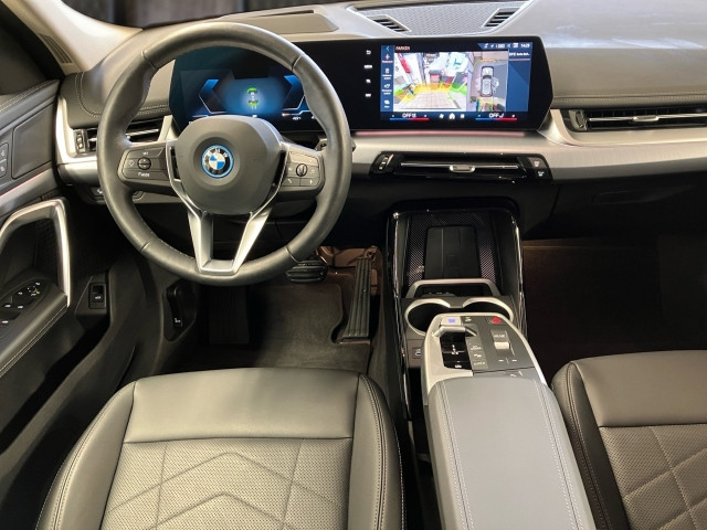 Bild 6: BMW iX1 eDrive20 U11