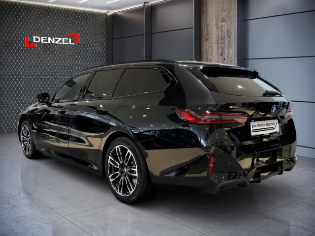 Bild 2: BMW 530e xDrive Touring G61 XB1