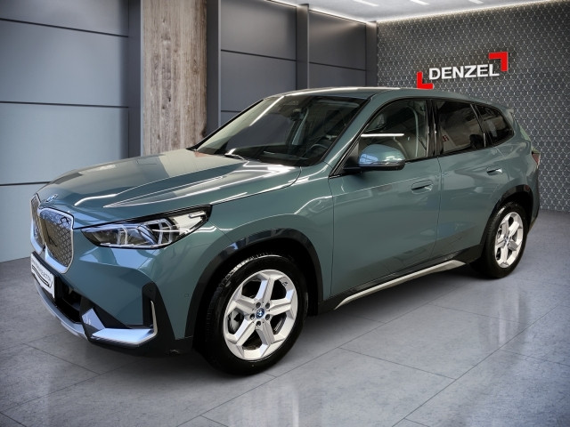 Bild 0: BMW iX1 eDrive20 U11
