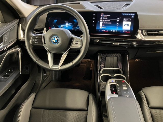 Bild 6: BMW iX1 eDrive20 U11