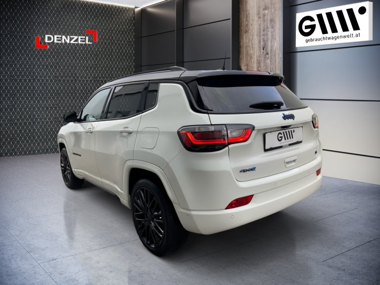 Bild 2: Jeep Compass 1.3 PHEV S 2