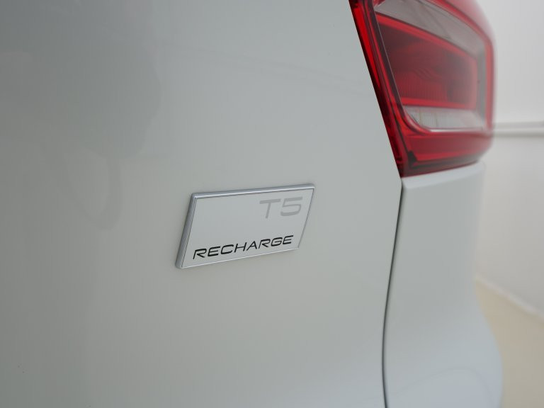 Bild 12: VOLVO PKW XC40 T5 Recharge PHEV R-Design Expression