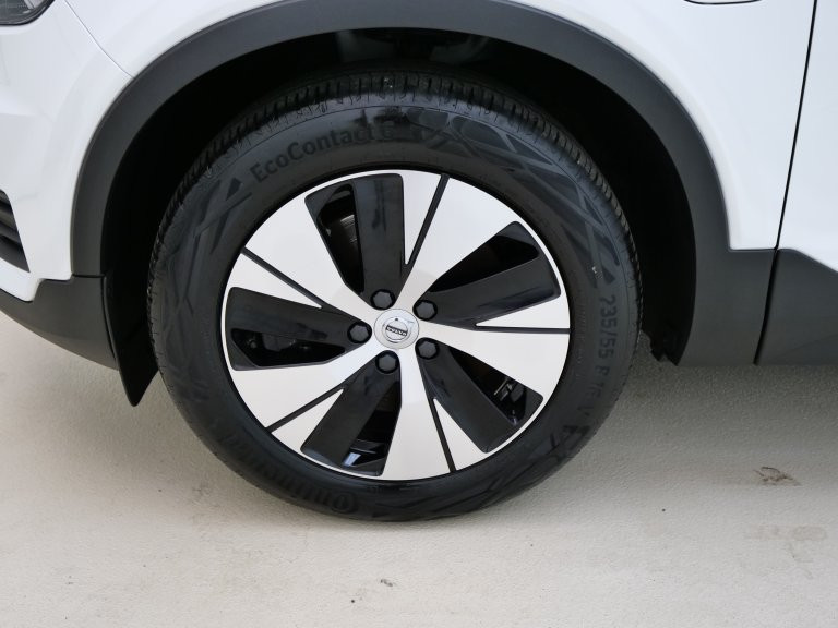 Bild 6: VOLVO PKW XC40 T5 Recharge PHEV R-Design Expression