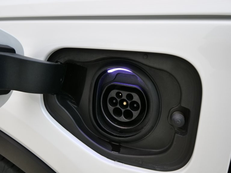 Bild 7: VOLVO PKW XC40 T5 Recharge PHEV R-Design Expression