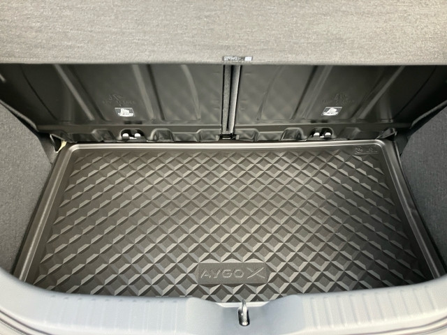 Bild 9: Toyota AYGO X 1,5 l GR SPORT CVT