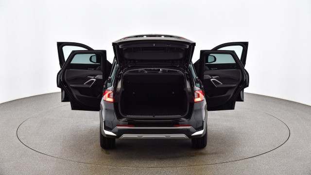 Bild 11: BMW X1 xDrive30e U11 XB2