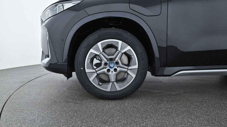 Bild 6: BMW X1 xDrive30e U11 XB2