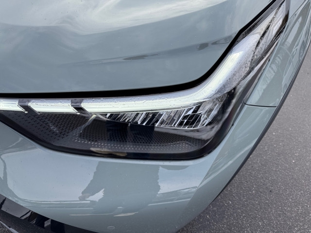 Bild 11: Toyota AYGO X 1,5 l Lounge CVT