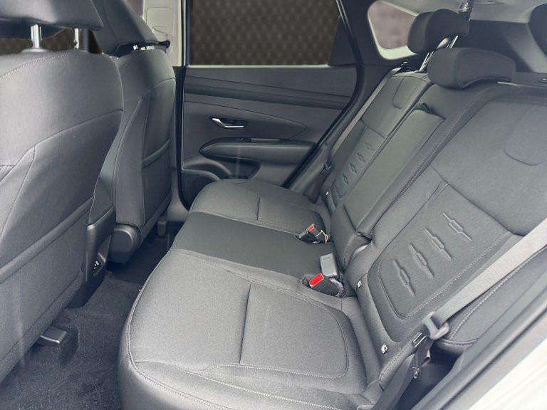 Bild 8: Hyundai Tucson NX4 Jubile 1,6 T-GDi HEV 2WD AT