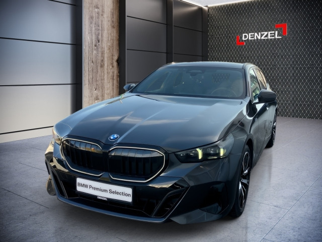 Bild 0: BMW 520d xDrive Touring G61 B47
