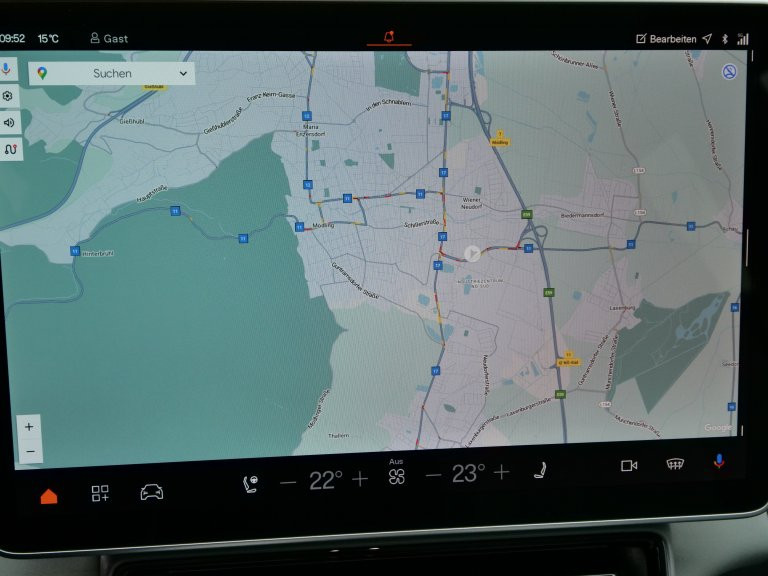 Bild 8: Polestar Polestar 4 DMLR Performance Pilot Plus