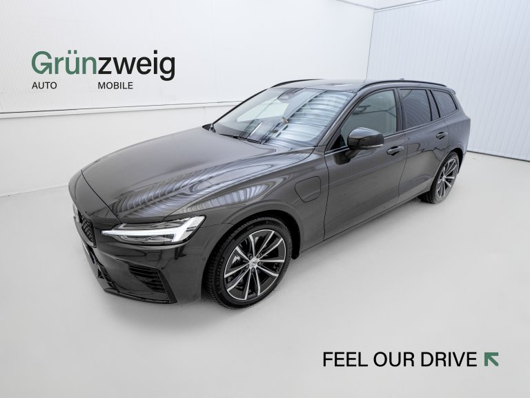 Bild 0: VOLVO PKW V60 Plus, T6 AWD PHEV Plus Dark Aut.