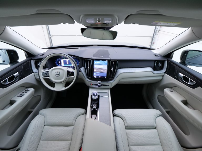 Bild 7: VOLVO PKW XC60 Ultra, T6 AWD P