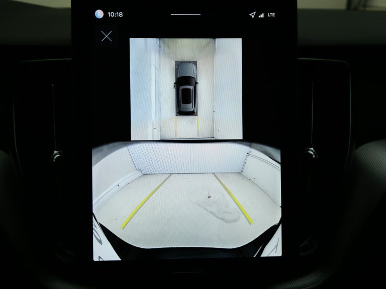 Bild 9: VOLVO PKW XC60 T6 AWD PHEV Plus Black Edition