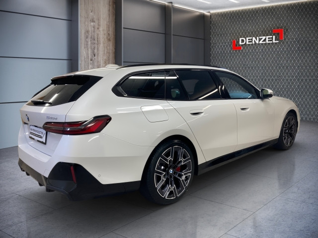 Bild 3: BMW 540d xDrive Touring G61 B57