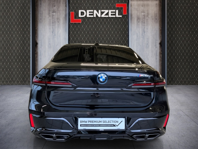 Bild 10: BMW M760e xDrive Limousine G70 XB1