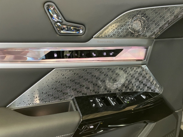 Bild 13: BMW M760e xDrive Limousine G70 XB1