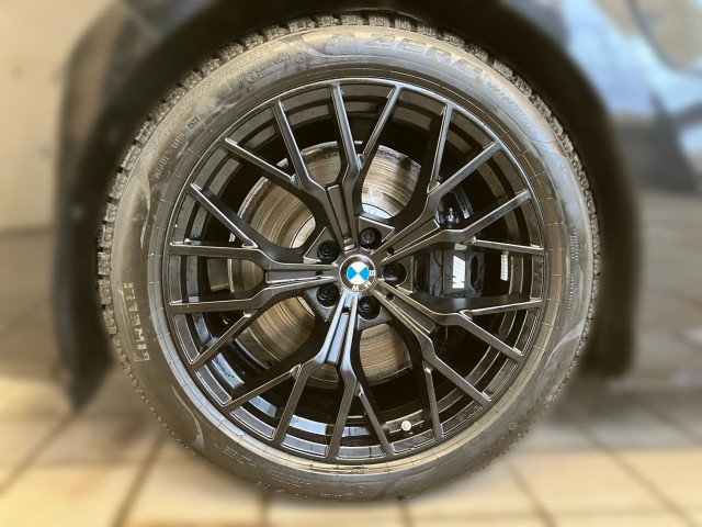 Bild 4: BMW M760e xDrive Limousine G70 XB1