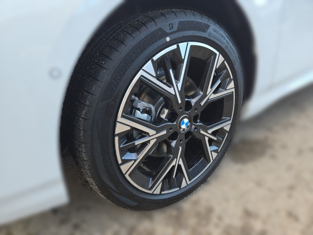 Bild 4: BMW 120 5-Türer F70 B38