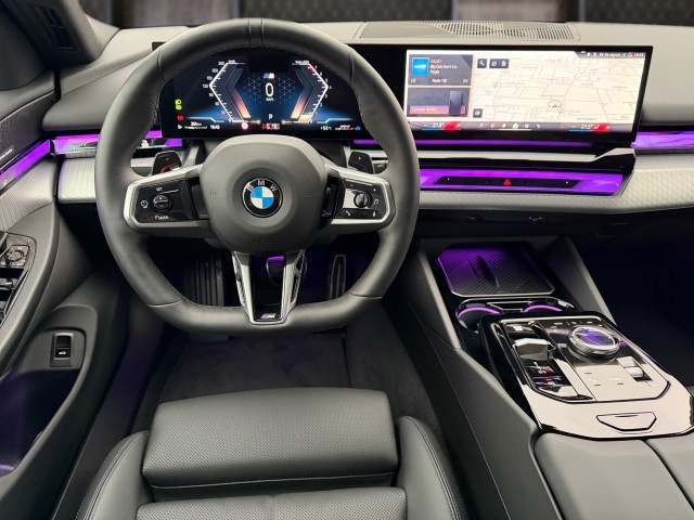 Bild 6: BMW 520i Touring
