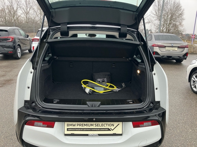 Bild 9: BMW PKW i-Serie i3 eDrive BEV i01 IB1