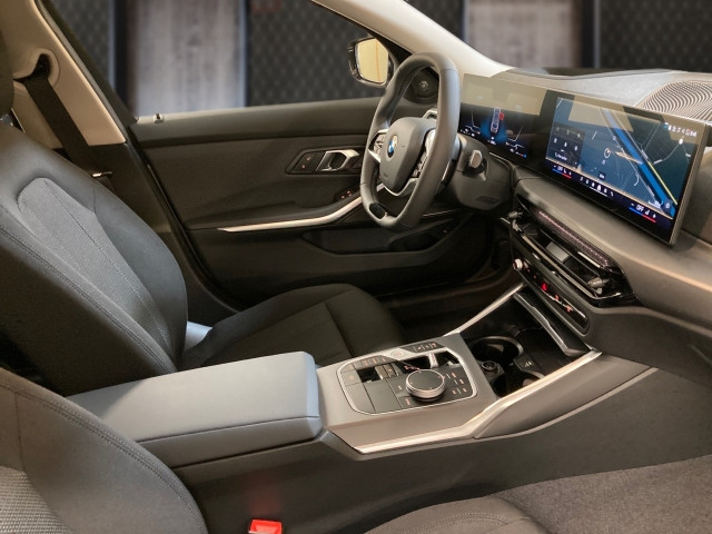 Bild 14: BMW 320d xDrive Touring G21 B47