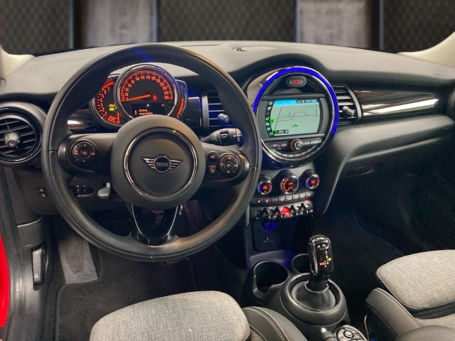 Bild 6: Mini MINI One Aut.