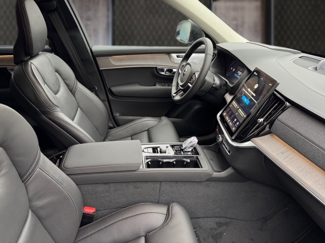 Bild 5: VOLVO PKW XC90 Ultra, T8 AWD Plug-in Hybrid, Elektrisch/Benzin, Dark,