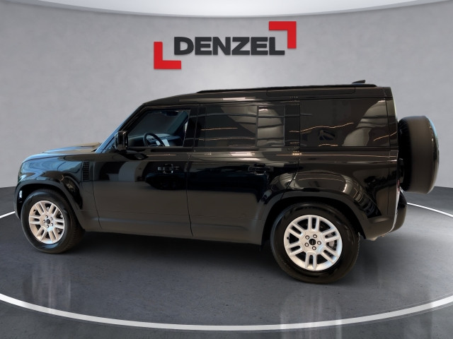 Bild 1: Land Rover Defender 110 D250 S Hardtop