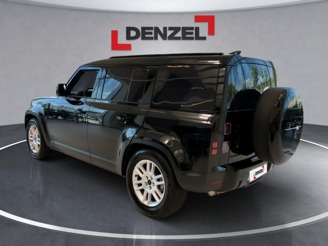Bild 2: Land Rover Defender 110 D250 S Hardtop