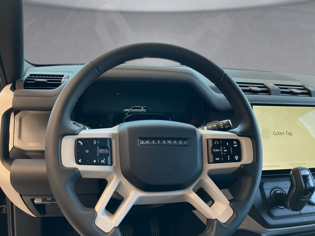 Bild 6: Land Rover Defender 110 D250 S Hardtop