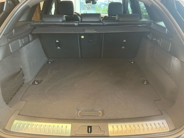 Bild 8: Land Rover Range Rover Vlear P400e S