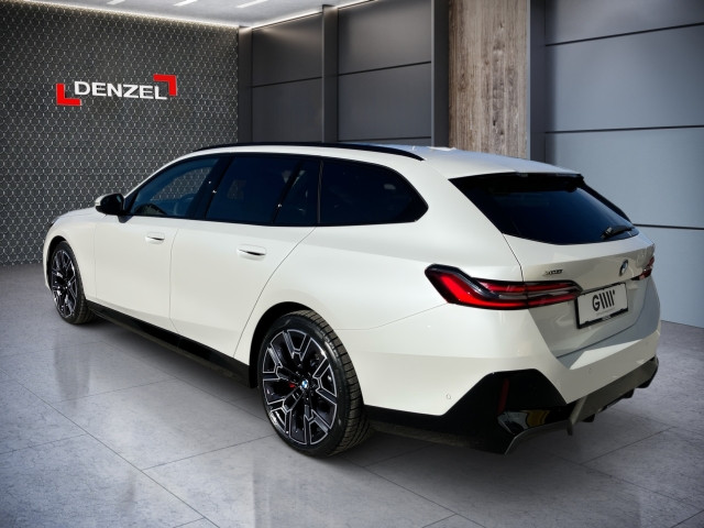 Bild 2: BMW 540d xDrive Touring G61