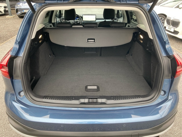Bild 9: Ford Focus Turnier 1,0 EcoBoost Hybrid Active Vignale Aut.