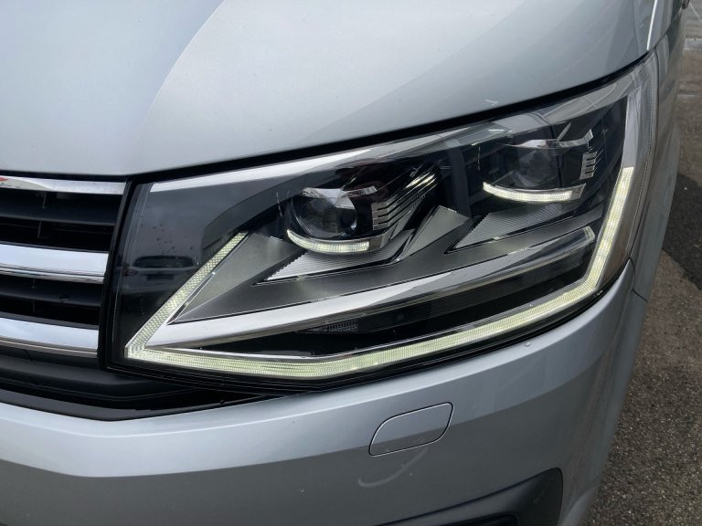 Bild 12: VW Caravelle Highline 2,0 TDI 4 Motion DSG