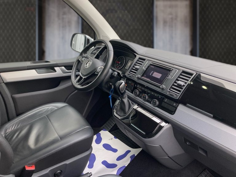 Bild 5: VW Caravelle Highline 2,0 TDI 4 Motion DSG