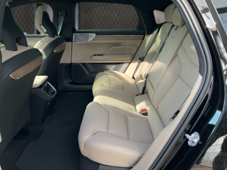 Bild 8: VOLVO PKW ES90 Ultra, Single Motor Extended Range, Vollelektrisch