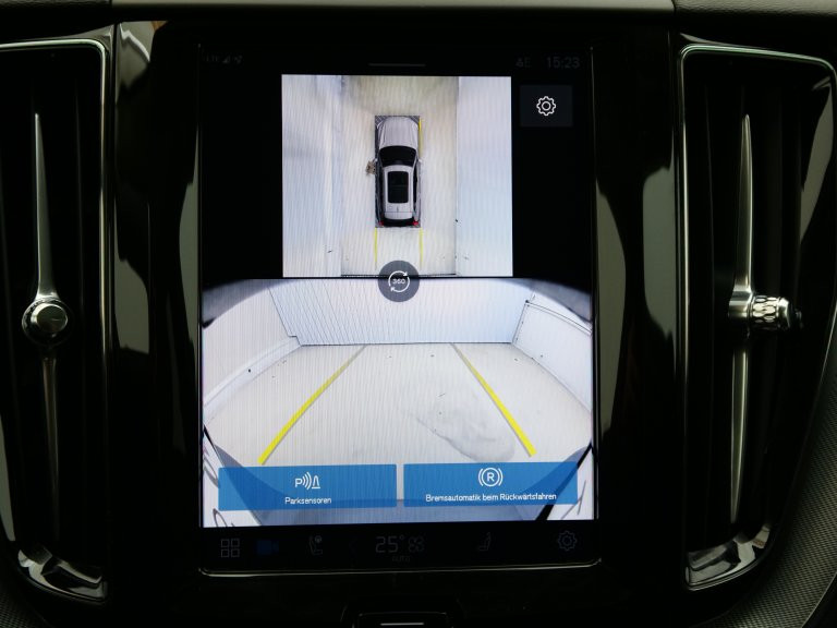 Bild 9: VOLVO PKW XC60 Plus, T6 AWD Pl