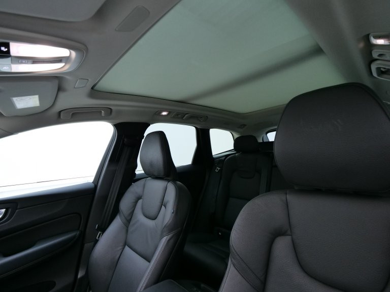 Bild 11: VOLVO PKW XC60 Plus, T6 AWD Pl