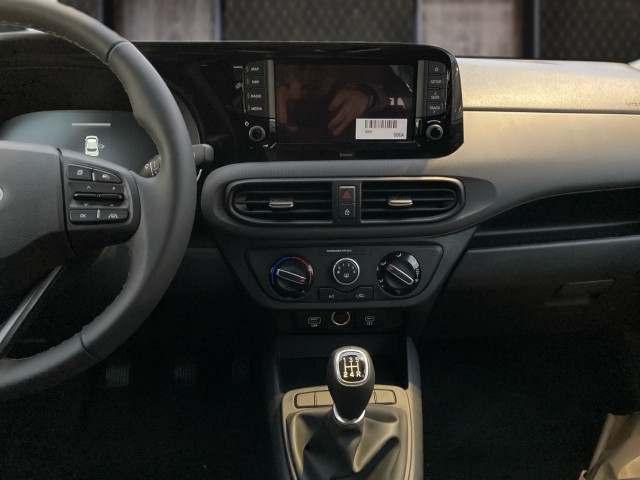 Bild 7: Hyundai i10 4-Sitzer Jubile 1.0