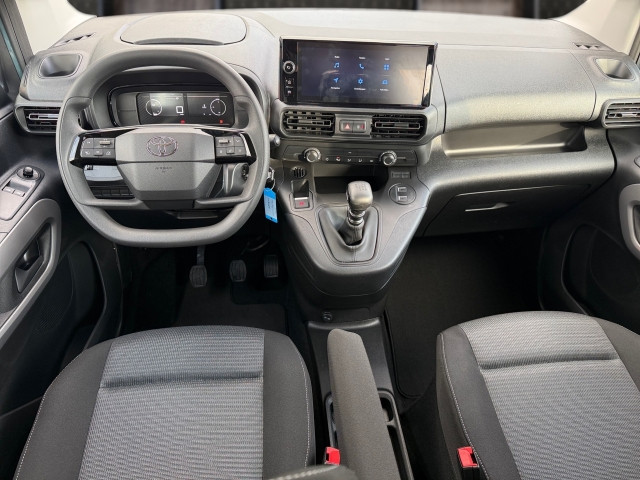 Bild 6: Toyota Proace City Verso 1,5l 100PS Shuttle L1