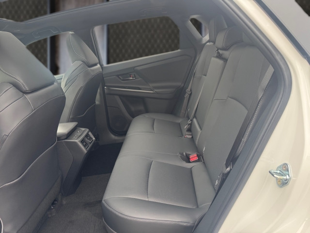 Bild 9: Toyota BZ4X 2WD Lounge + Style Paket + Protection Pack 516KM Reichw