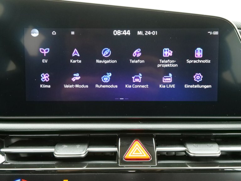 Bild 9: Kia NIROEV/SILBER/E-MOTOR/64,8KWH/AT/204