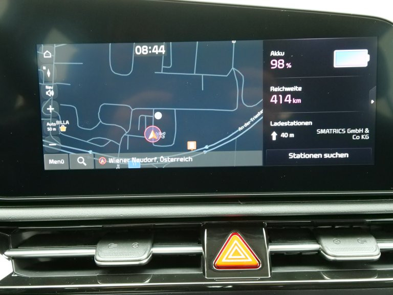 Bild 7: Kia NIROEV/SILBER/E-MOTOR/64,8KWH/AT/204