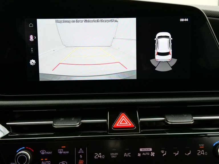 Bild 8: Kia NIROEV/SILBER/E-MOTOR/64,8KWH/AT/204