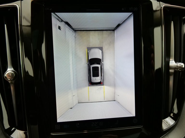 Bild 12: VOLVO PKW XC60 Ultra, T6 Plug-in Hybrid, Elektrisch/Benzin, Bright