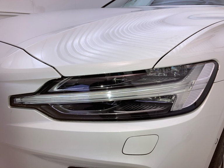 Bild 11: VOLVO PKW V60 Plus, T6 AWD Plug-in Hybrid, Elektrisch/Benzin, Dark